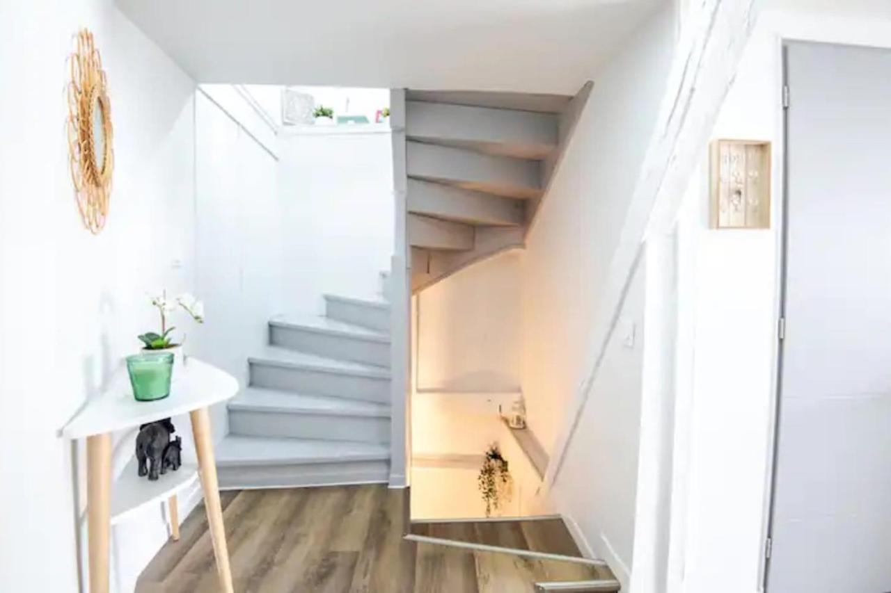 Comfortable Air-Conditioned T3 In The Heart Of Amboise With Parking Space Extérieur photo