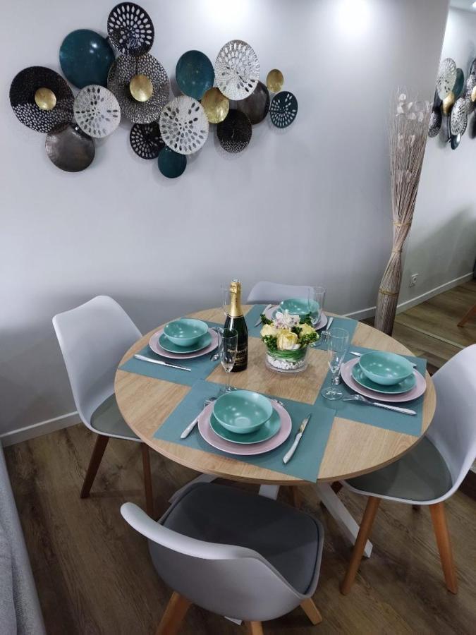Comfortable Air-Conditioned T3 In The Heart Of Amboise With Parking Space Extérieur photo